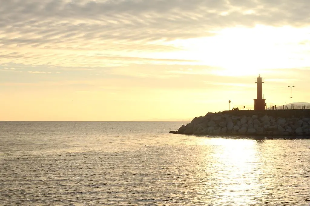 Apartamentos Cambrils Playa Spa Apartment