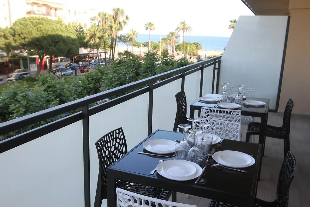 Apartamentos Cambrils Playa Spa ספרד